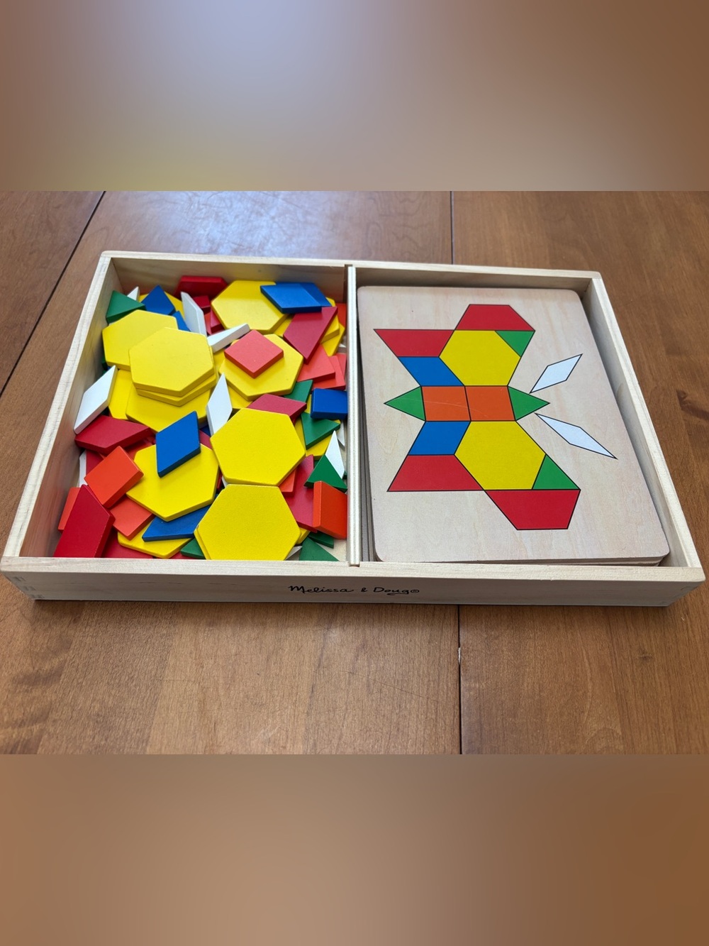 (2/$60) Melissa & Doug Wooden Pattern Blocks Puzzle-5 wooden boards/10 patterns